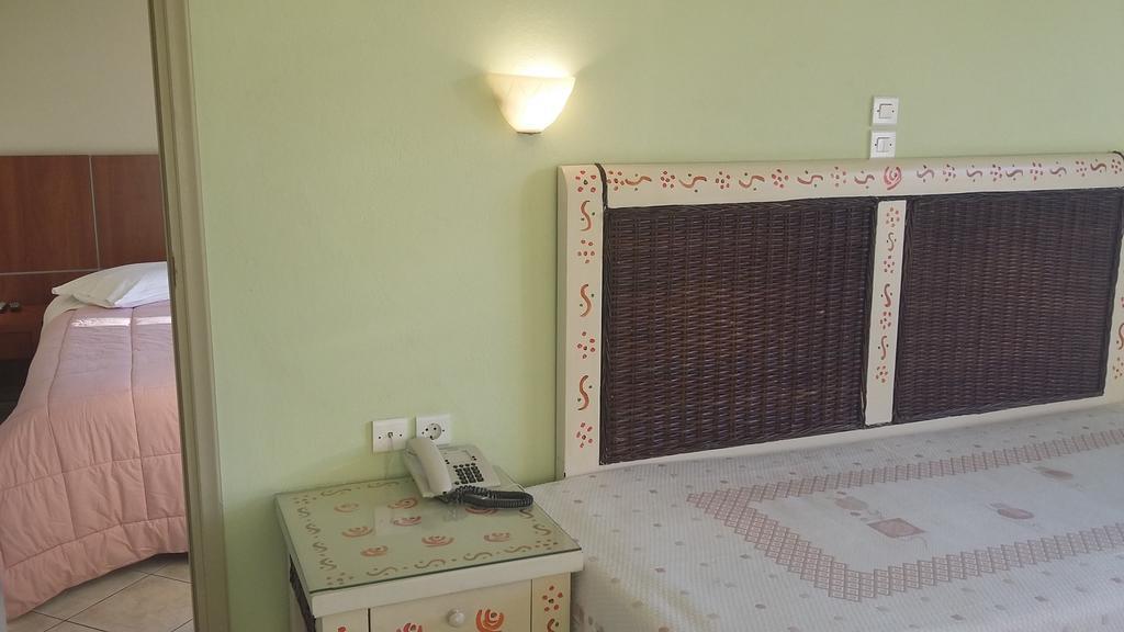 Virginia Hotel Számosz Kültér fotó